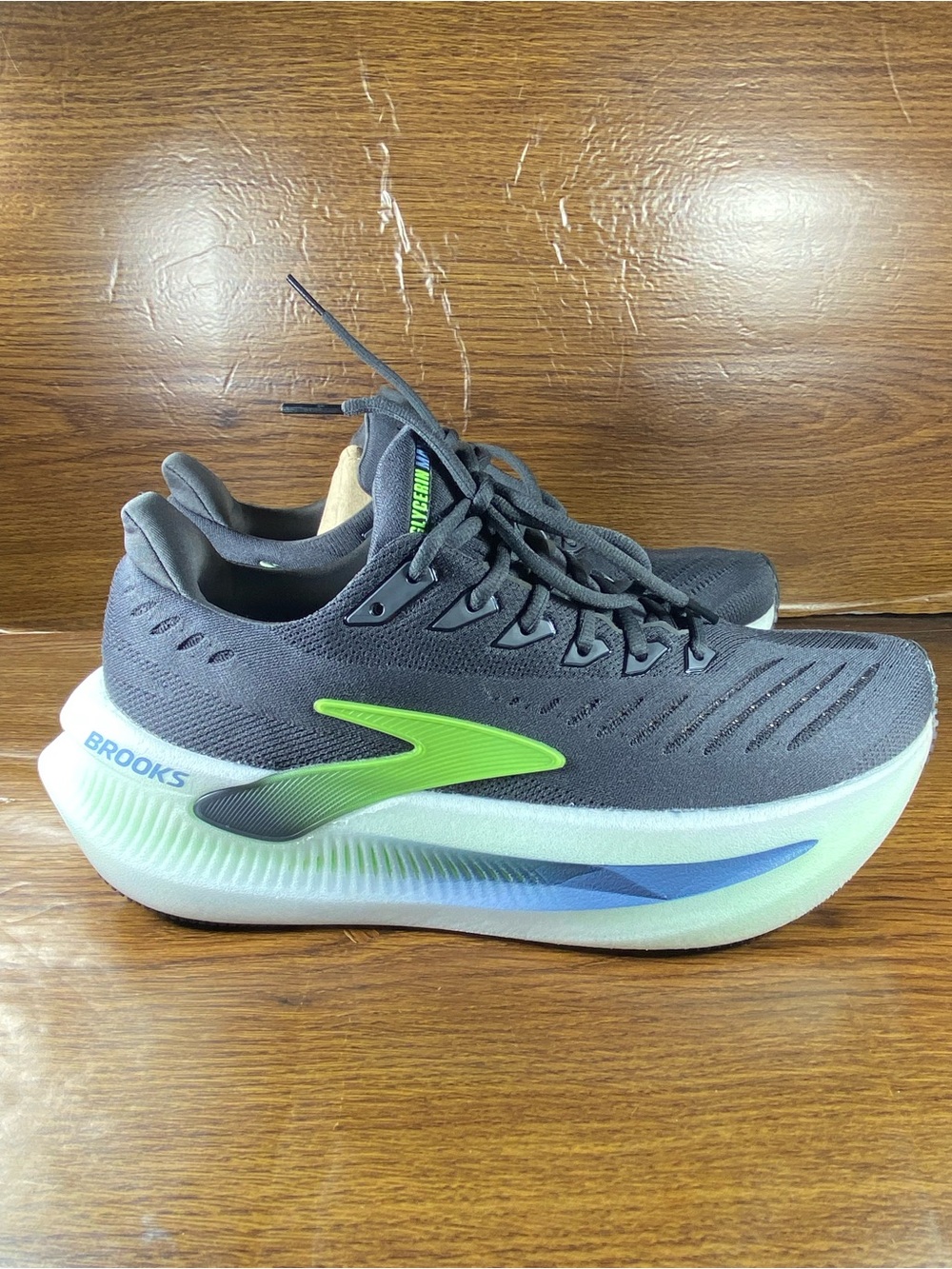 Brooks Glycerin Max 2 Mens shoe size 10